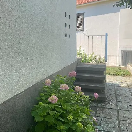 Domuskova Appartement Podstrana Buitenkant foto