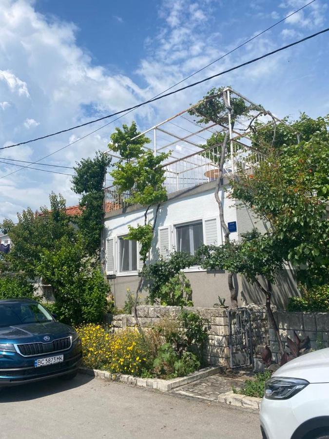 Appartement Domuskova